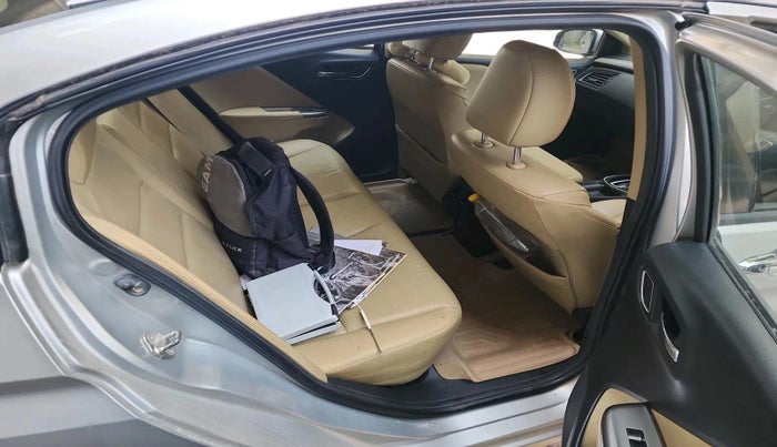 2017 Honda City 1.5L I-VTEC VX CVT, Petrol, Automatic, 1,12,358 km, interior