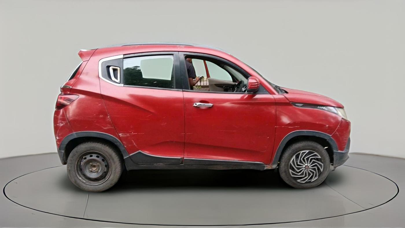 2016 Mahindra Kuv100 K6 6 STR, CNG, Manual, 2,17,876 km, exterior