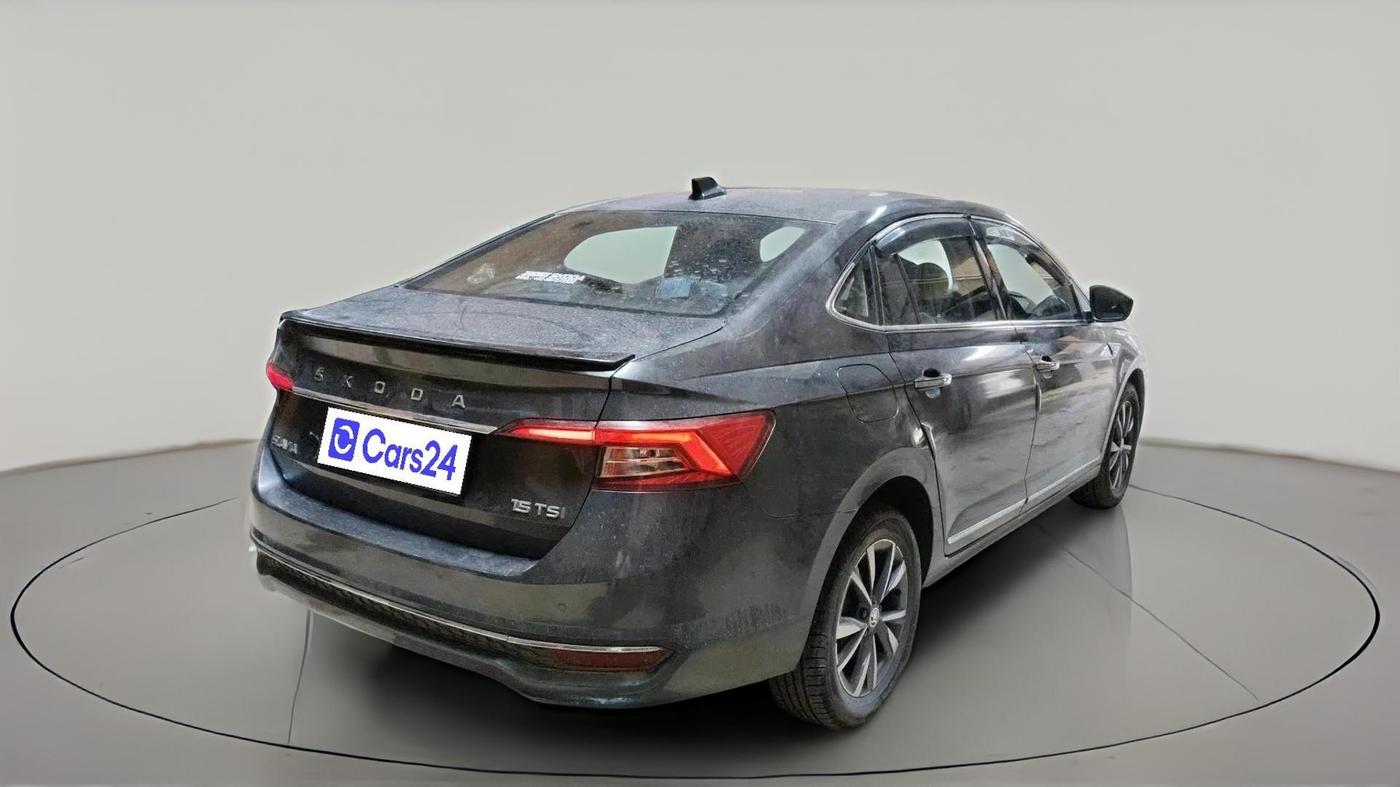 2024 Skoda SLAVIA STYLE 1.0L TSI AT, Petrol, Automatic, 34,227 km, exterior