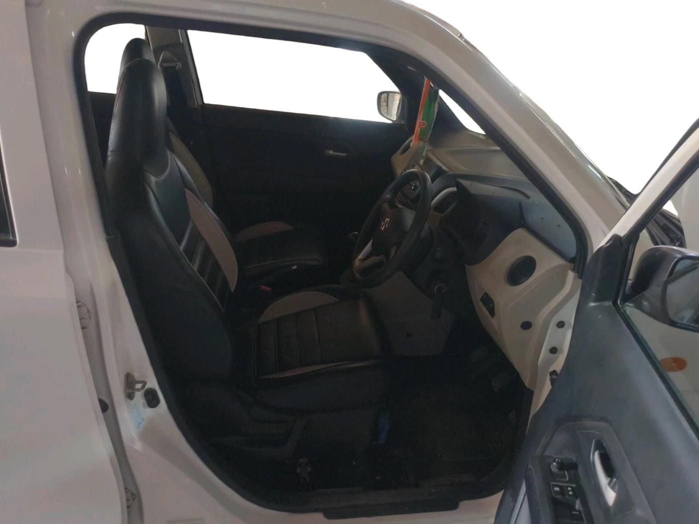 2024 Maruti New Wagon-R VXI 1.0, Petrol, Manual, 22,188 km, interior
