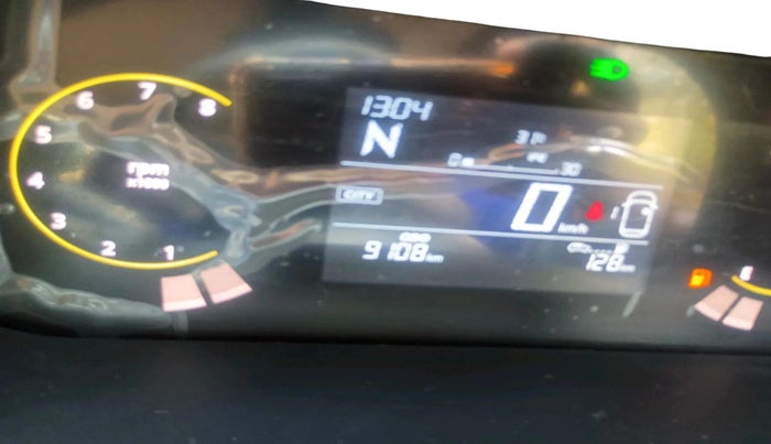 2025 Tata NEXON Smart Plus 1.2 Revotron 6 AMT, Petrol, Automatic, 9,108 km, interior