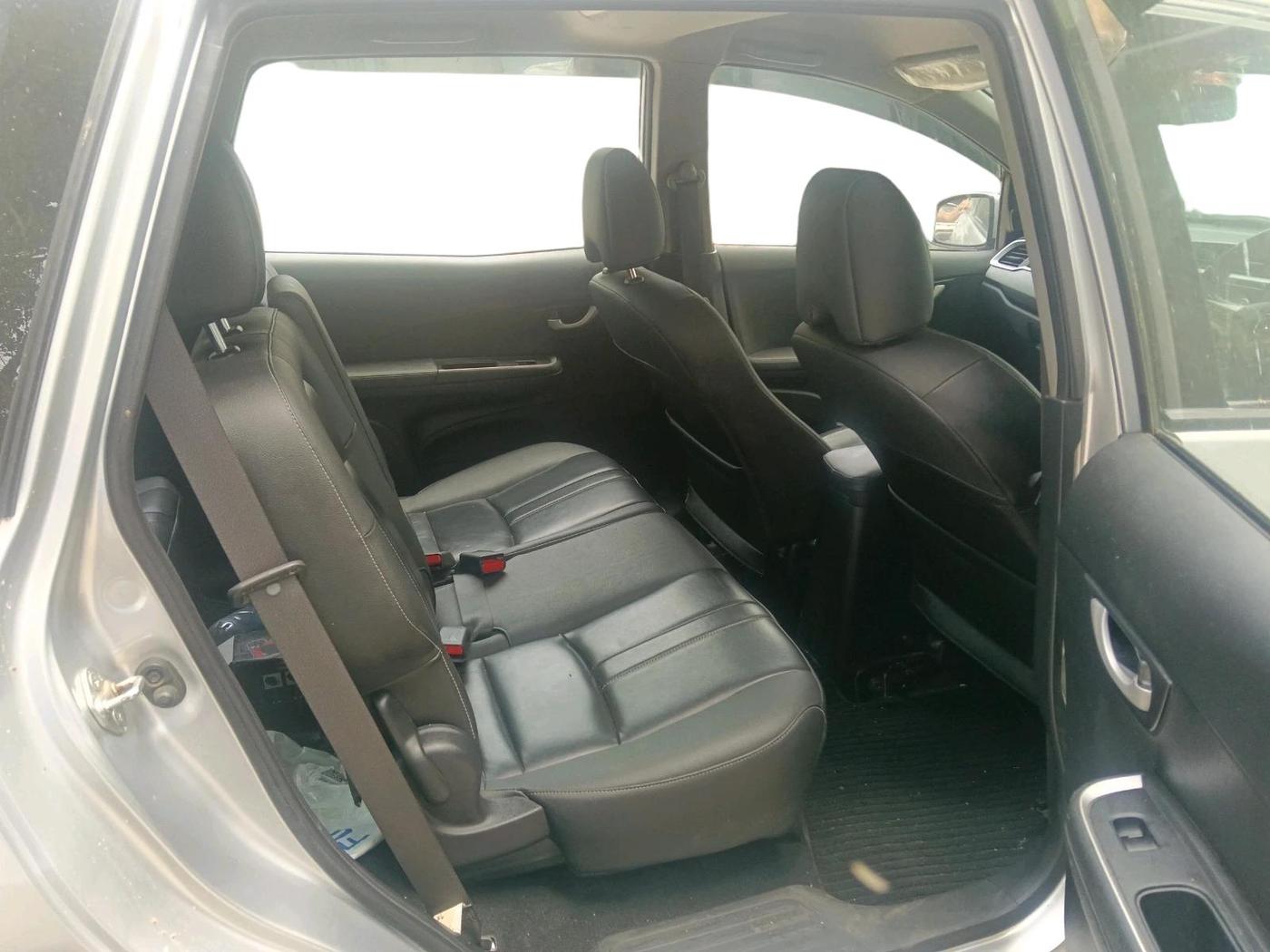 2017 Honda BR-V 1.5L I-VTEC VX, Petrol, Manual, 95,802 km, interior