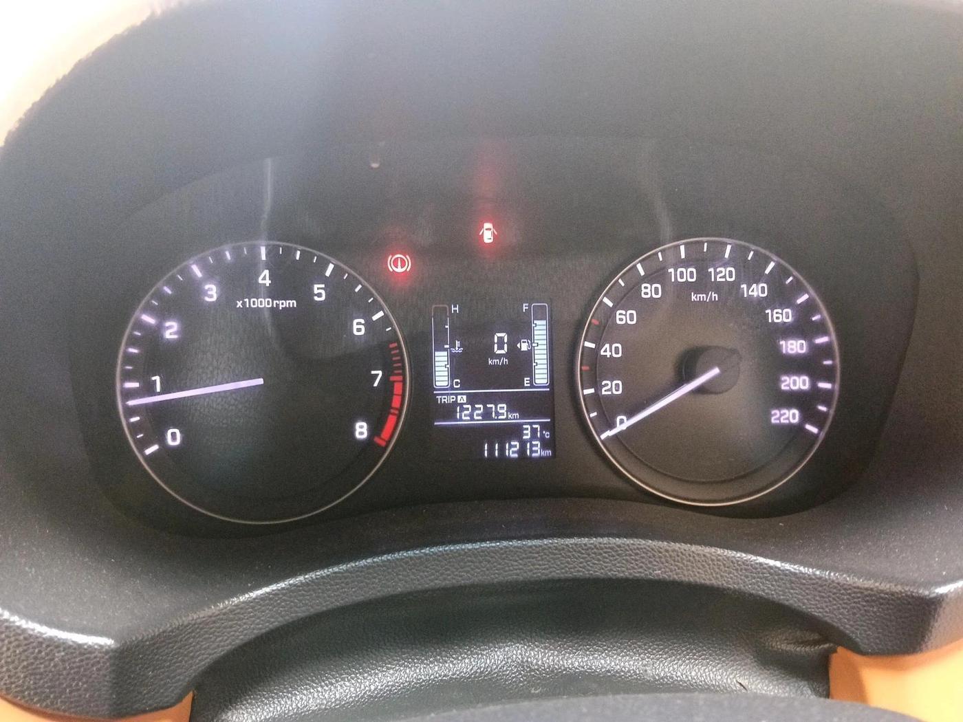 2017 Hyundai Creta E PLUS 1.6 PETROL, Petrol, Manual, 1,11,213 km, interior
