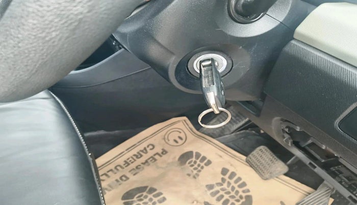 2023 Tata PUNCH ADVENTURE AMT, Petrol, Automatic, 13,190 km, interior