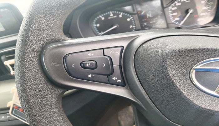 2023 Tata PUNCH ADVENTURE AMT, Petrol, Automatic, 13,190 km, interior