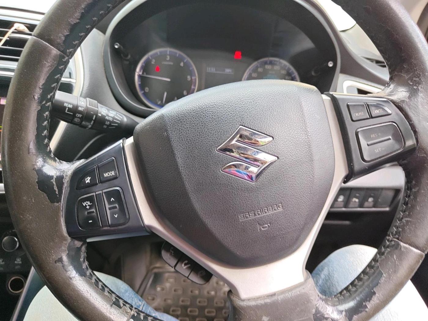 2017 Maruti S Cross ALPHA 1.3, Diesel, Manual, 1,16,856 km, interior
