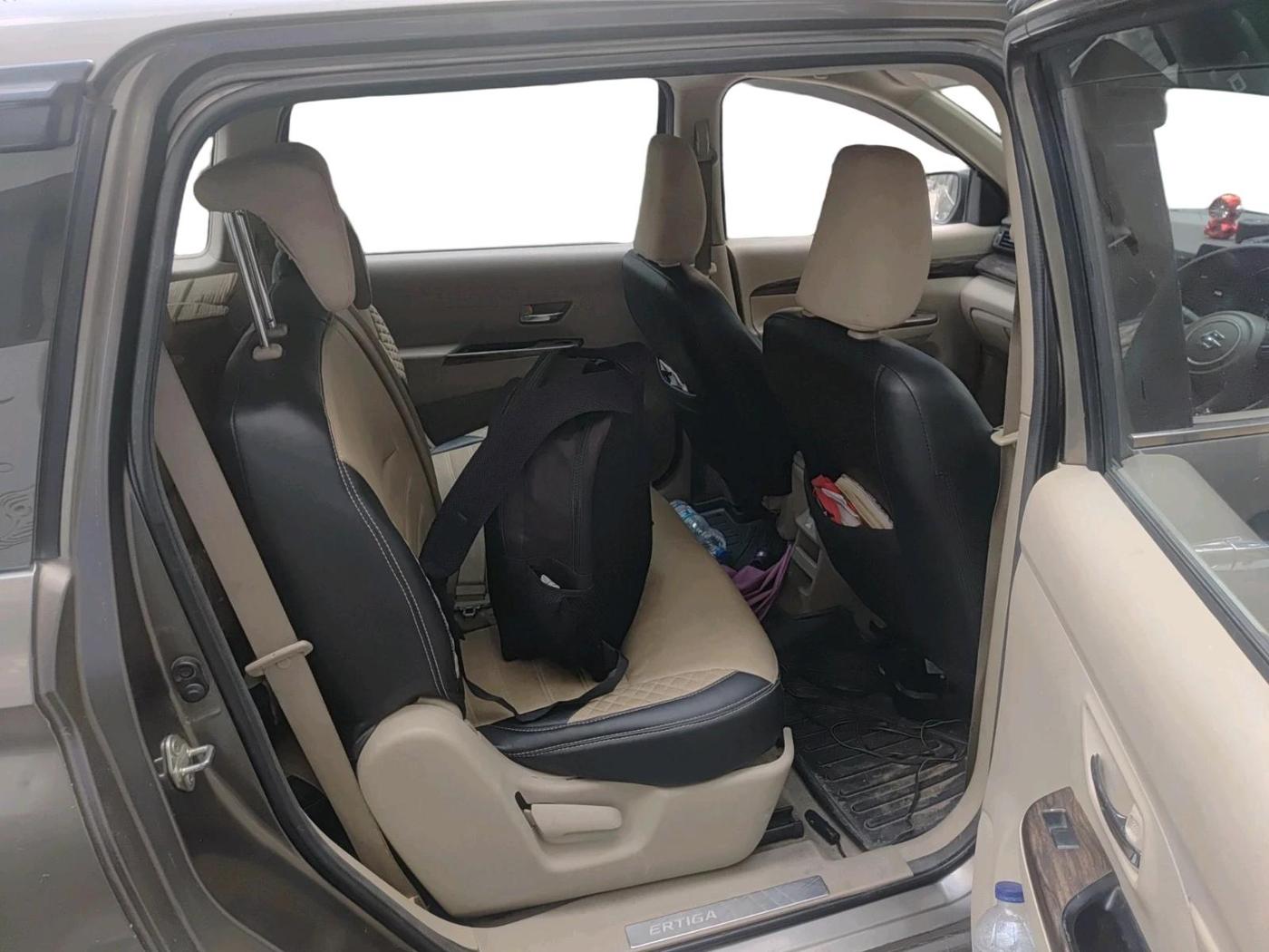 2019 Maruti Ertiga ZXI+ SHVS, Petrol, Manual, 1,70,909 km, interior