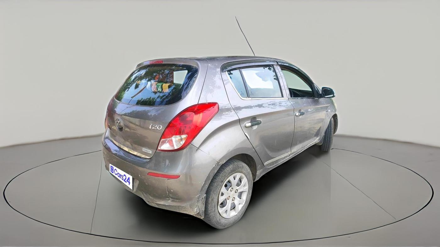 2012 Hyundai i20 MAGNA (O) 1.2, CNG, Manual, 1,53,819 km, exterior