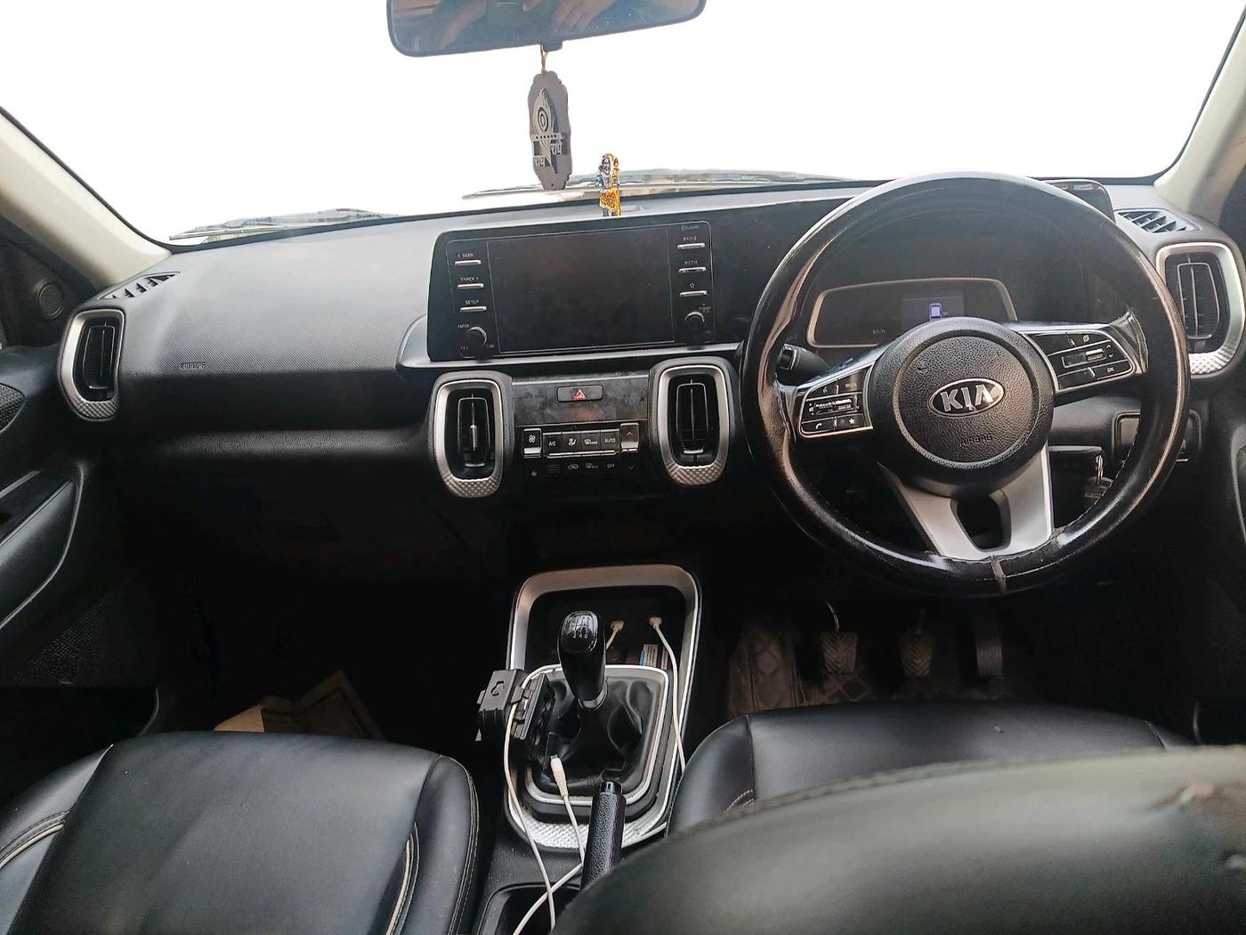 2021 KIA SONET HTK PLUS 1.5, Diesel, Manual, 58,120 km, interior