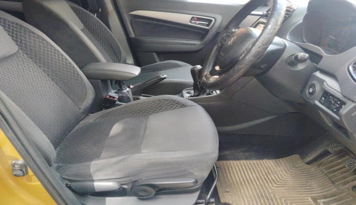 2016 Maruti Vitara Brezza ZDI PLUS DUAL TONE, Diesel, Manual, 1,91,466 km, interior