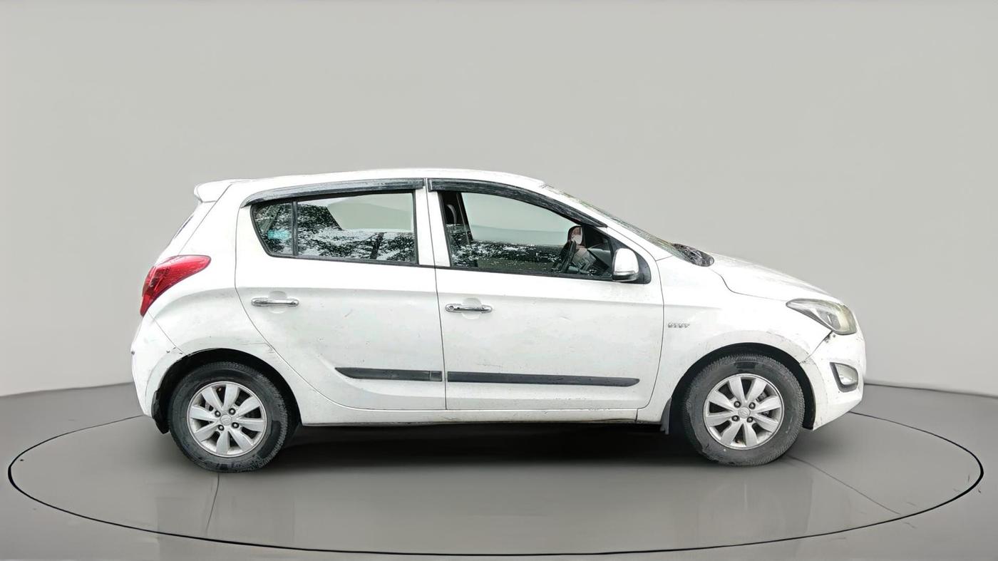 2012 Hyundai i20 ASTA 1.2, Petrol, Manual, 1,24,951 km, exterior
