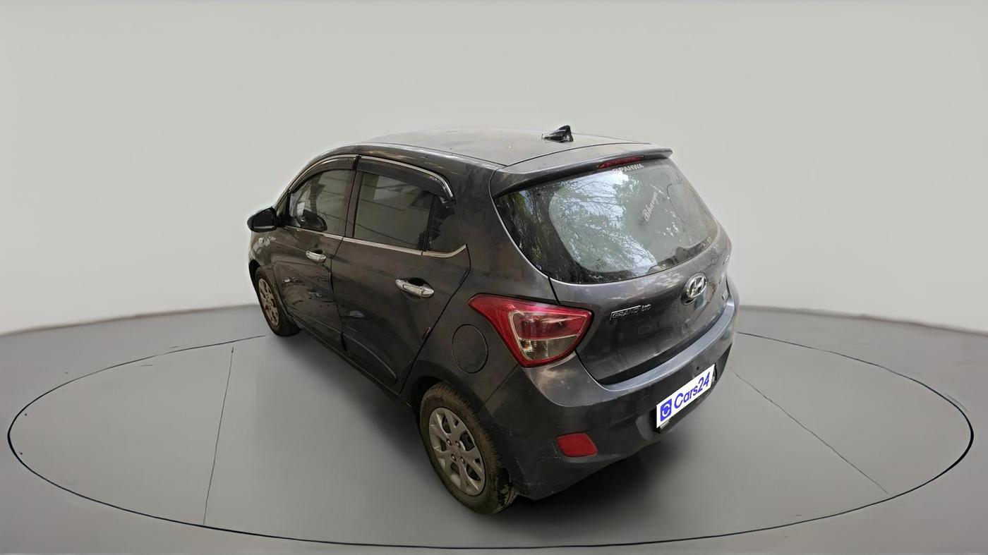 2016 Hyundai Grand i10 MAGNA 1.2 KAPPA VTVT, CNG, Manual, 1,23,577 km, exterior