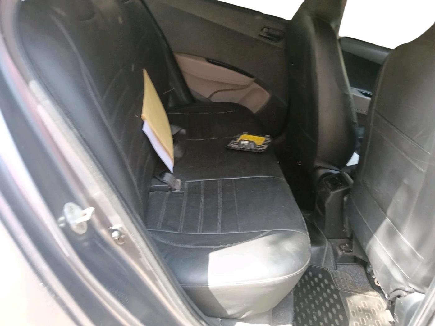 2016 Hyundai Grand i10 MAGNA 1.2 KAPPA VTVT, CNG, Manual, 1,23,577 km, interior
