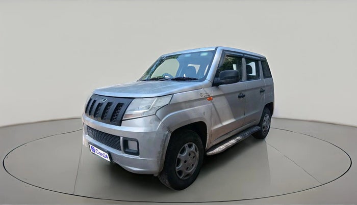 2018 Mahindra TUV300 T4 PLUS, Diesel, Manual, 99,402 km, exterior