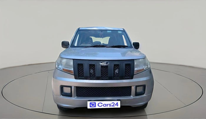 2018 Mahindra TUV300 T4 PLUS, Diesel, Manual, 99,402 km, exterior
