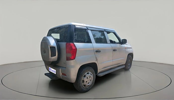 2018 Mahindra TUV300 T4 PLUS, Diesel, Manual, 99,402 km, exterior