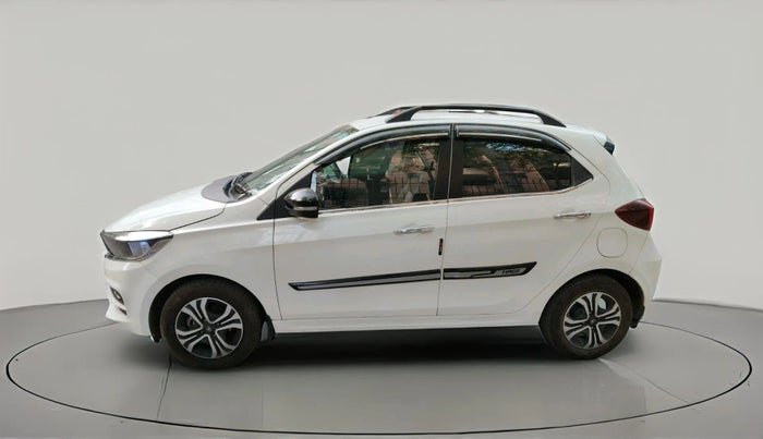 2024 Tata Tiago XT (O) PETROL, Petrol, Manual, 5,265 km, exterior