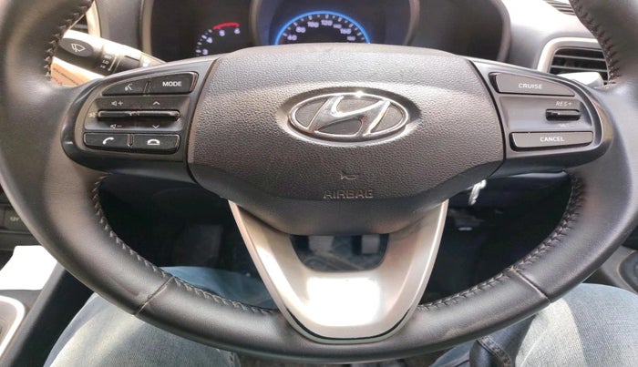 2021 Hyundai VENUE SX 1.5 CRDI, Diesel, Manual, 41,509 km, interior