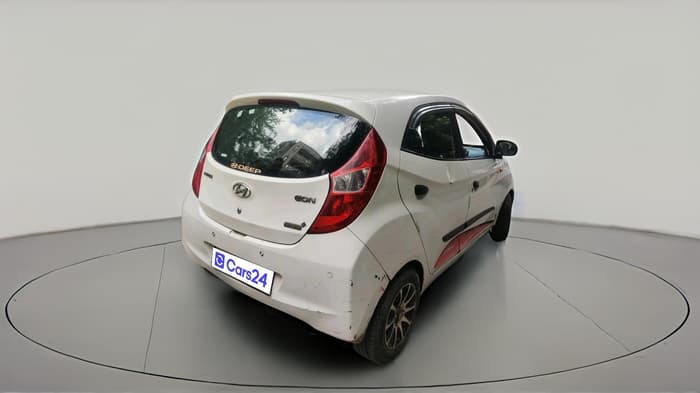 2013 Hyundai Eon MAGNA +, CNG, Manual, 27,111 km, exterior