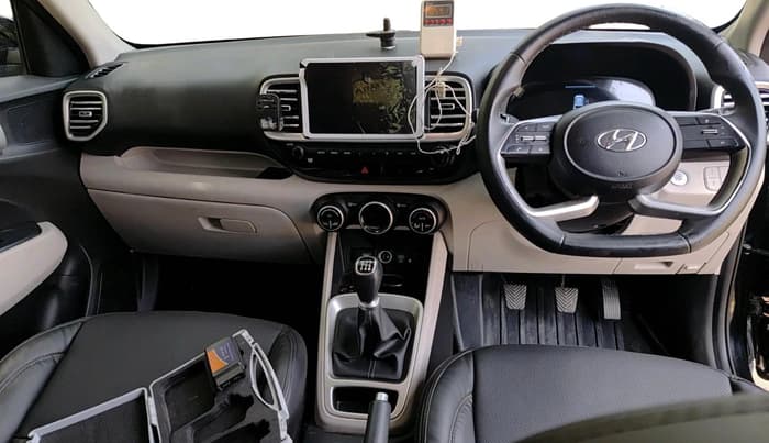 2023 Hyundai VENUE SX 1.2 PETROL, Petrol, Manual, 18,851 km, interior