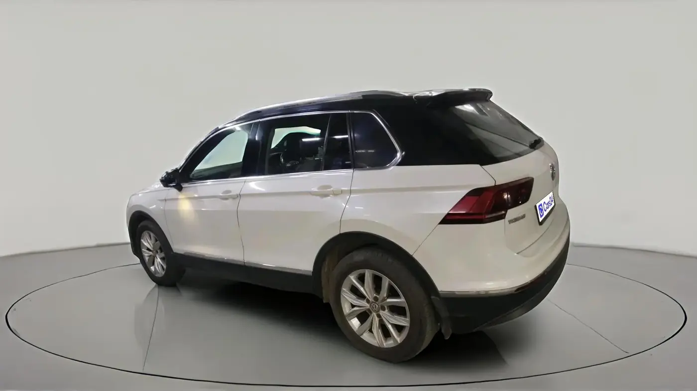 2018 Volkswagen TIGUAN HIGHLINE TDI AT, Diesel, Automatic, 1,28,654 km, exterior