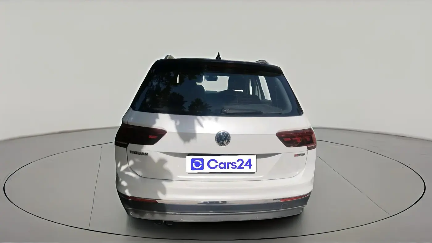 2018 Volkswagen TIGUAN HIGHLINE TDI AT, Diesel, Automatic, 1,28,654 km, exterior