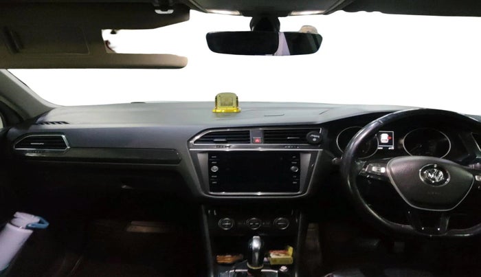 2018 Volkswagen TIGUAN HIGHLINE TDI AT, Diesel, Automatic, 1,28,654 km, interior