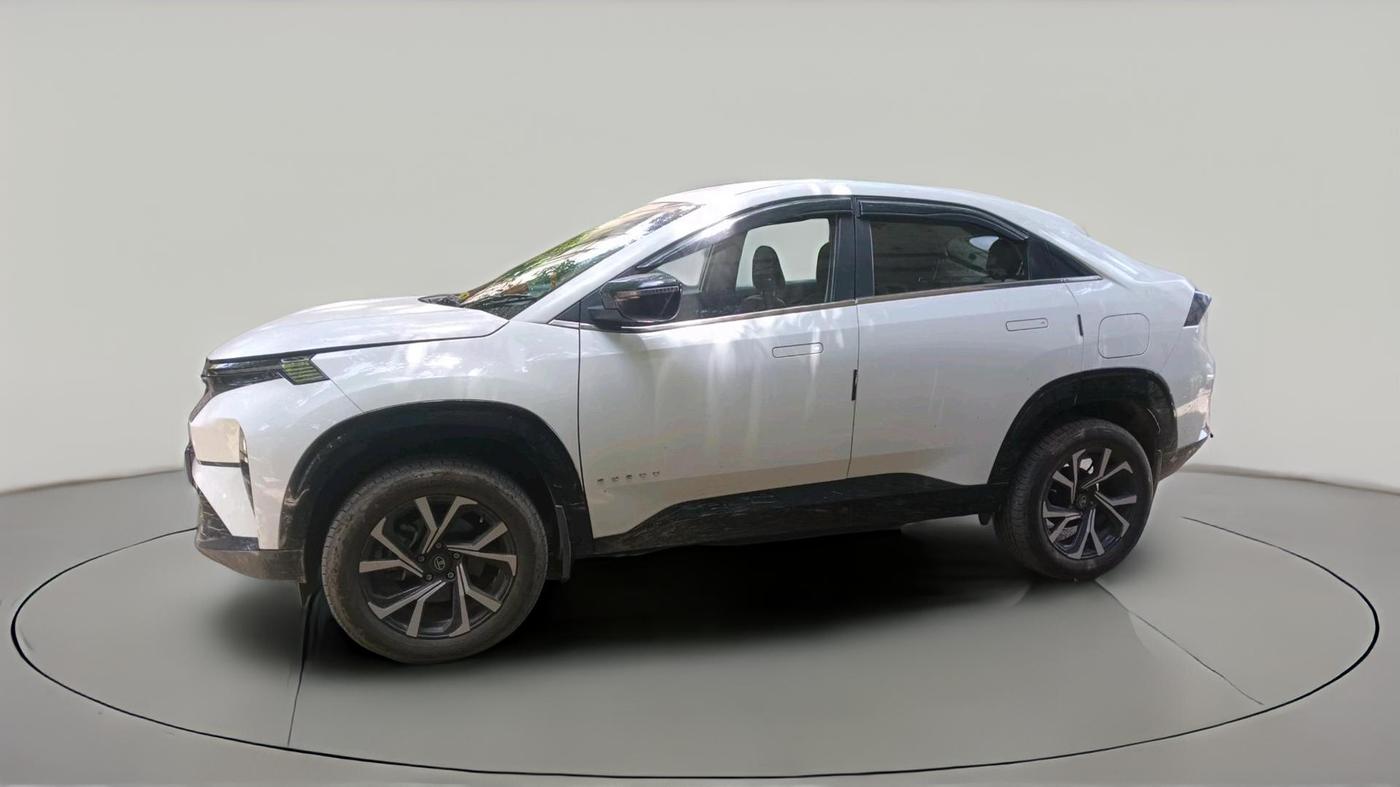 2025 Tata Curvv Pure Plus 1.2 Petrol 6MT, Petrol, Manual, 25,734 km, exterior