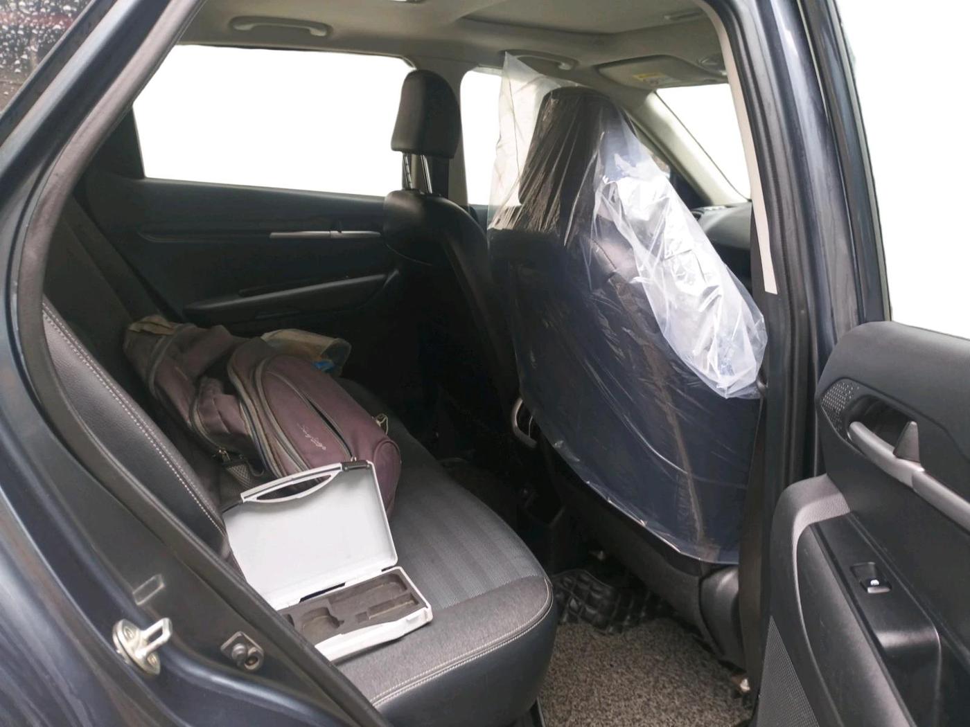 2022 KIA SONET HTK PLUS 1.0 IMT, Petrol, Manual, 43,000 km, interior