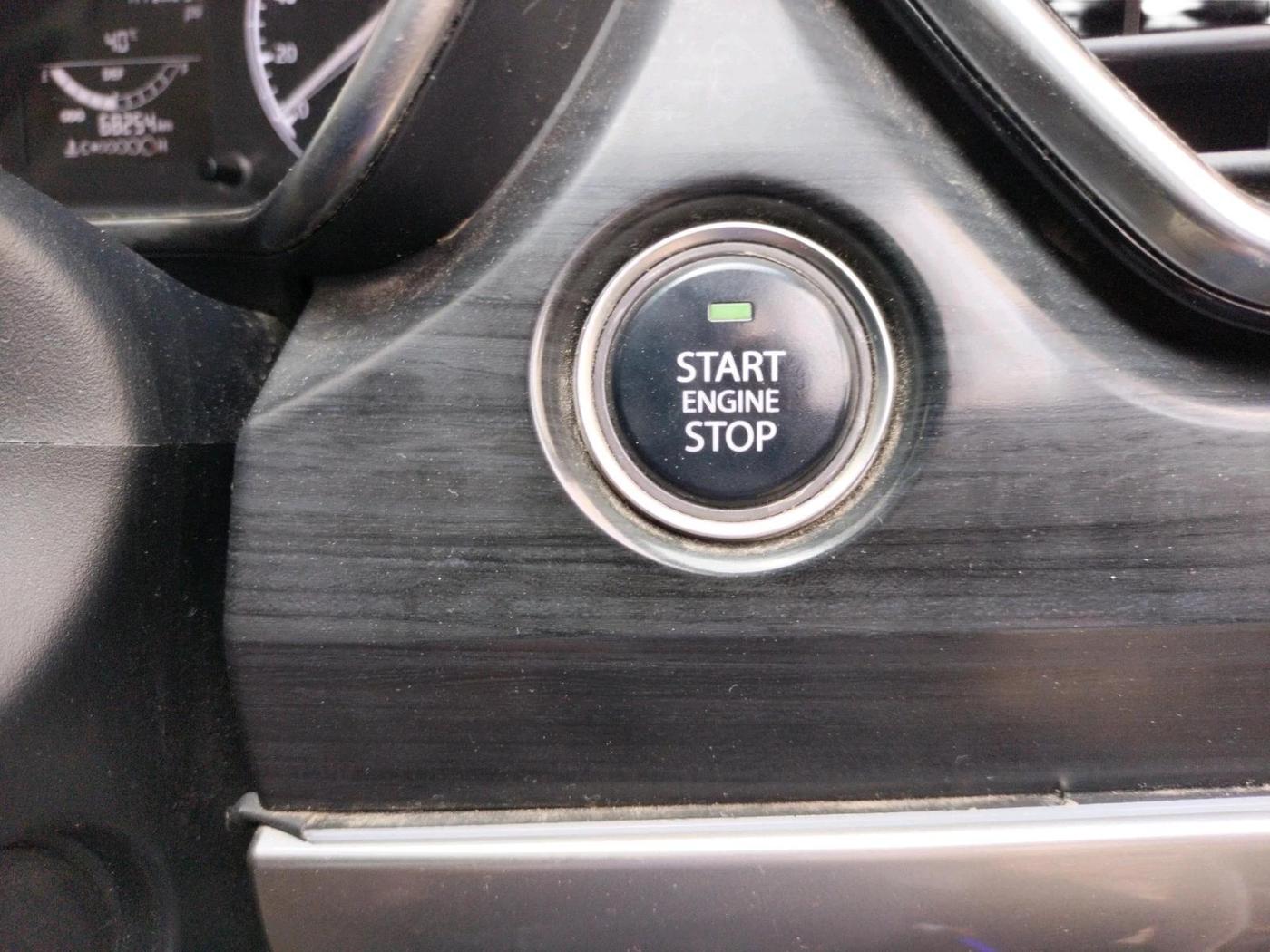 2021 Tata Safari XT PLUS, Diesel, Manual, 71,500 km, interior