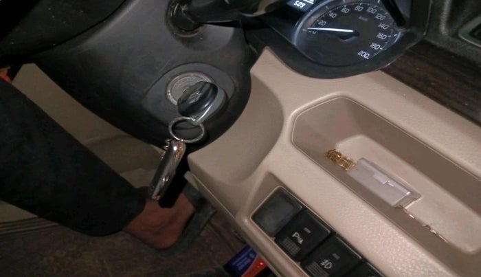 2014 Maruti Ciaz VXI+, Petrol, Manual, 1,28,437 km, interior