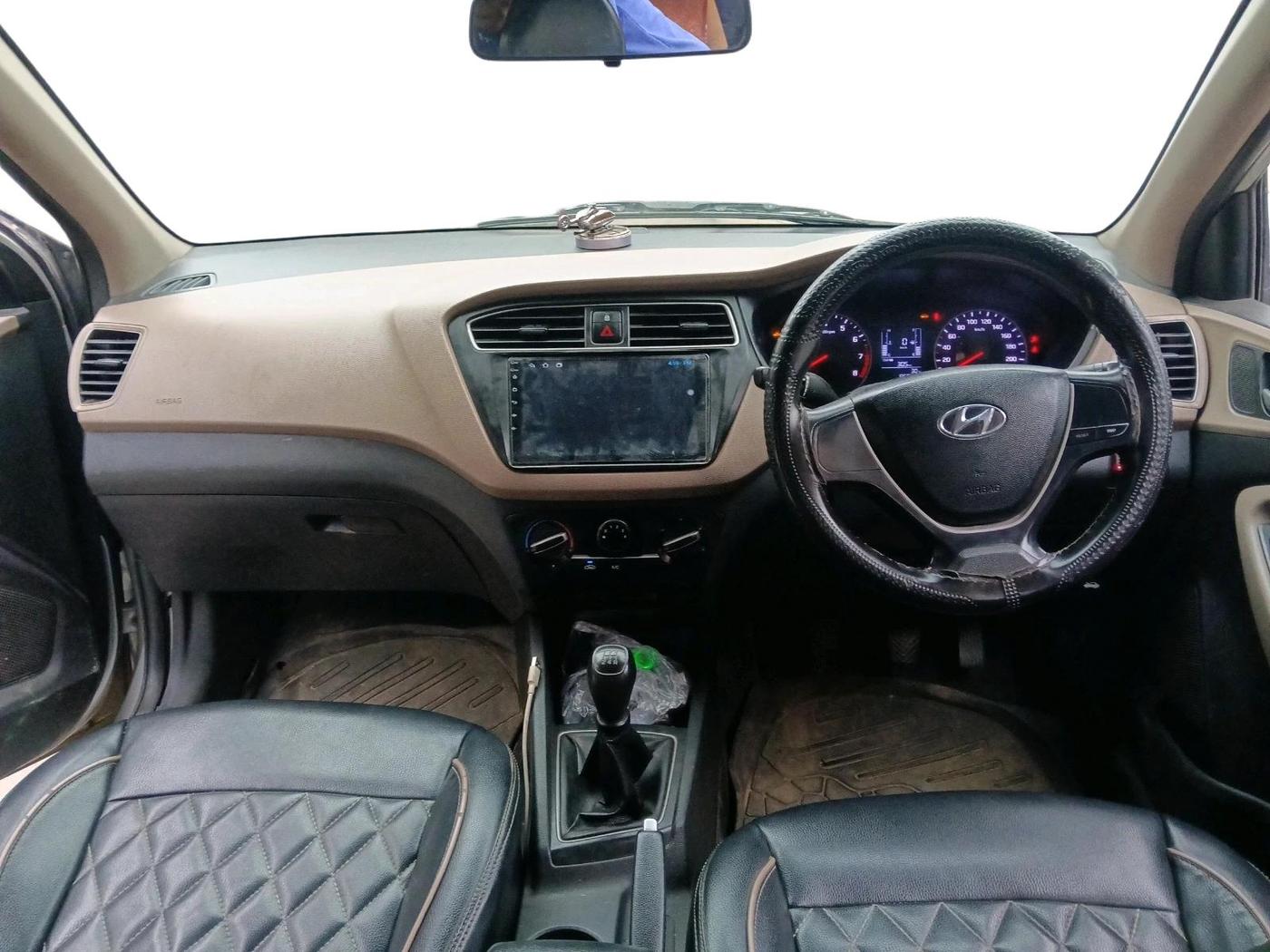 2018 Hyundai Elite i20 MAGNA EXECUTIVE 1.2, CNG, Manual, 85,873 km, interior