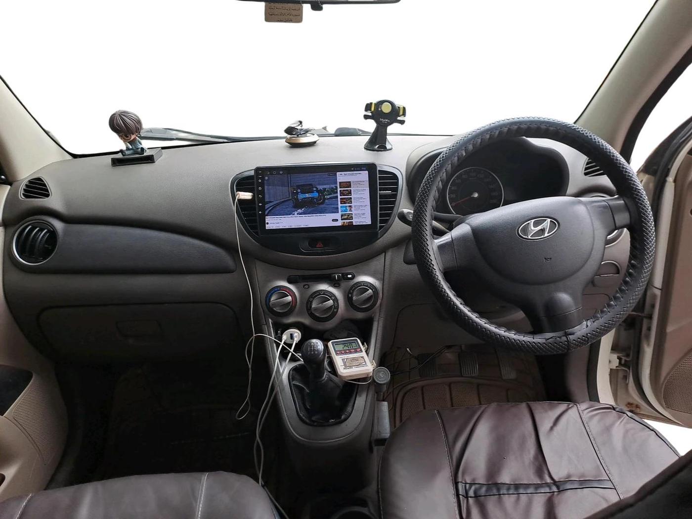2014 Hyundai i10 MAGNA 1.1, Petrol, Manual, 73,641 km, interior