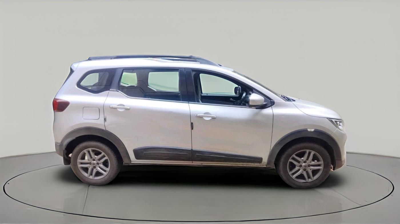 2020 Renault TRIBER RXZ, Petrol, Manual, 91,205 km, exterior