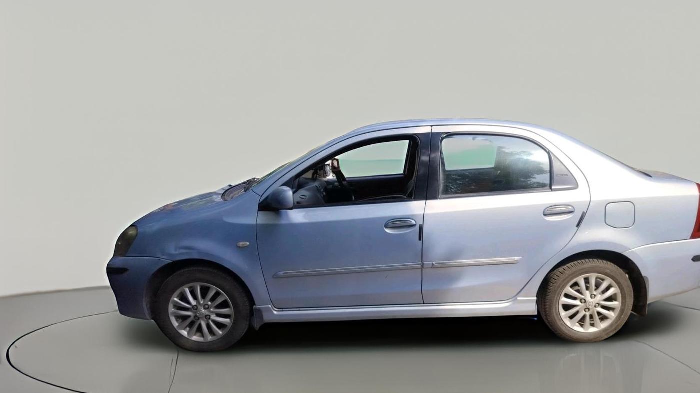 2011 Toyota Etios VX, Petrol, Manual, 74,593 km, exterior