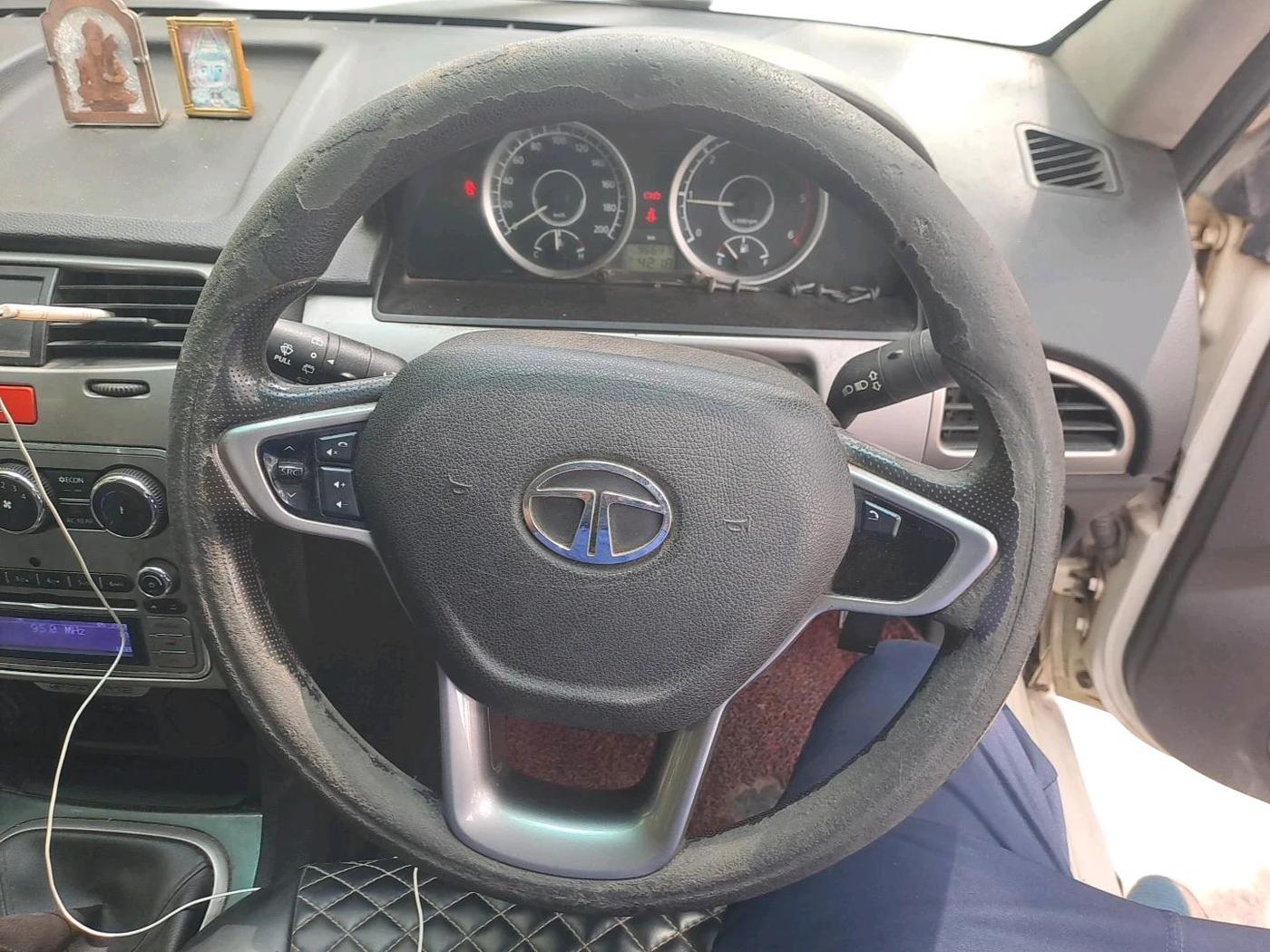 2018 Tata Safari Storme 2.2 EX 4X2, Diesel, Manual, 96,641 km, interior