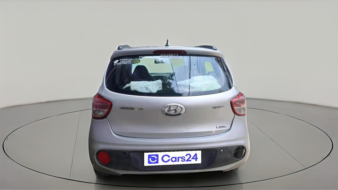 2017 Hyundai Grand i10 SPORTZ (O) AT 1.2 KAPPA VTVT, CNG, Automatic, 1,17,642 km, exterior