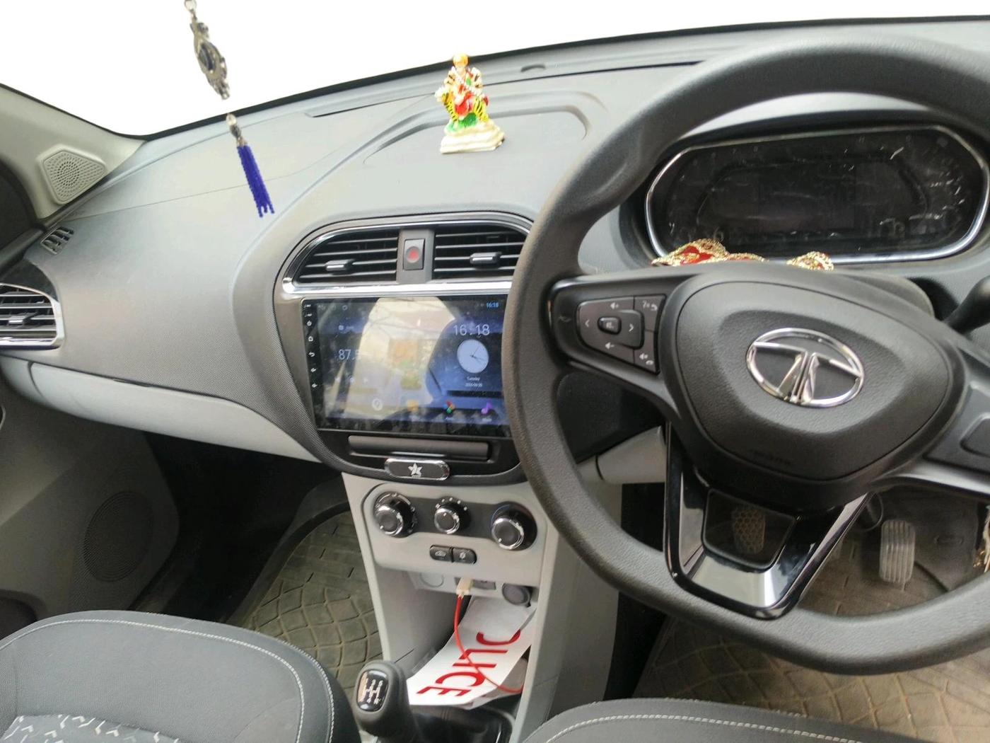 2023 Tata Tiago XT (O) PETROL, Petrol, Manual, 6,405 km, interior