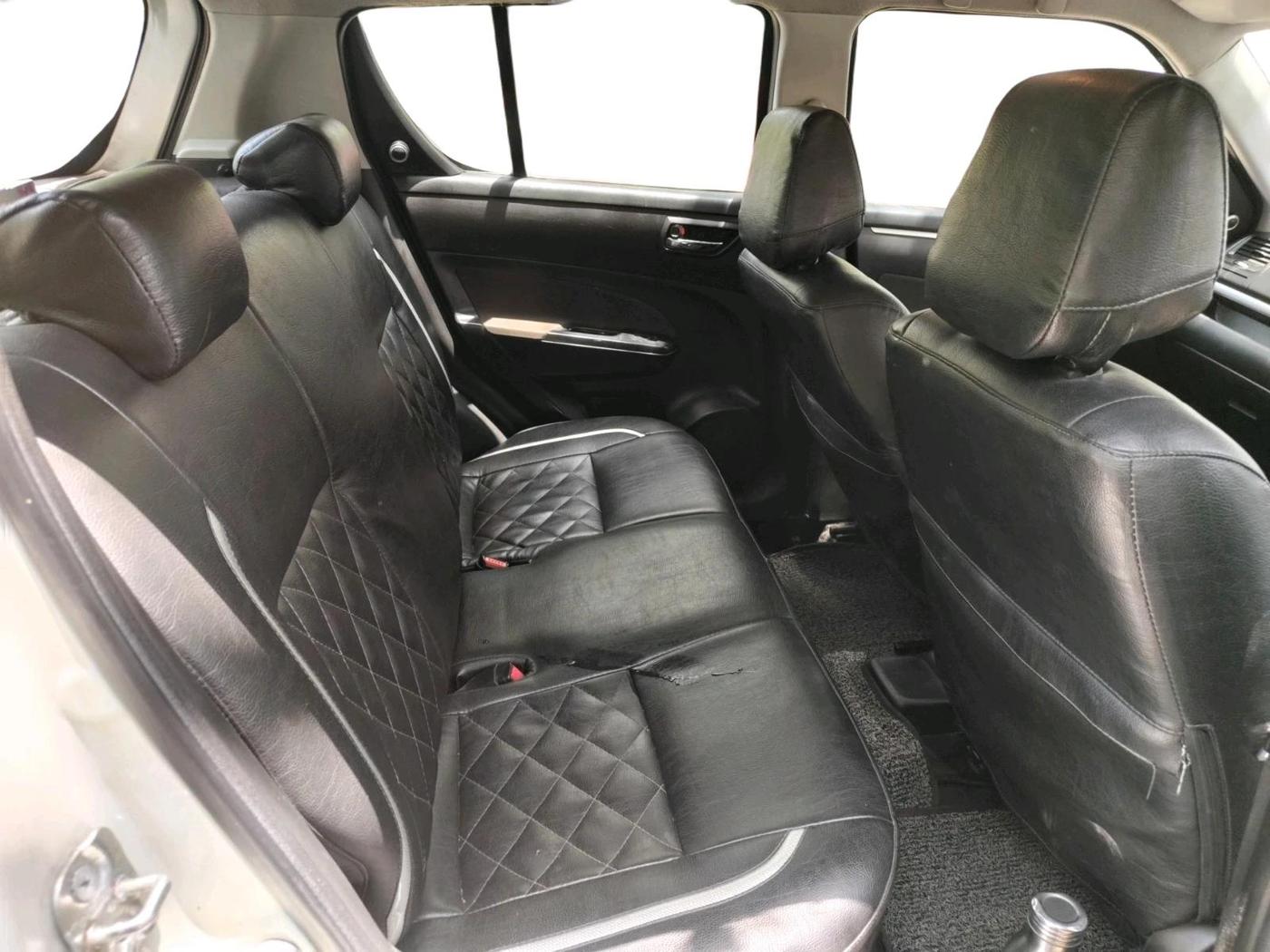 2014 Maruti Swift VXI, Petrol, Manual, 55,235 km, interior