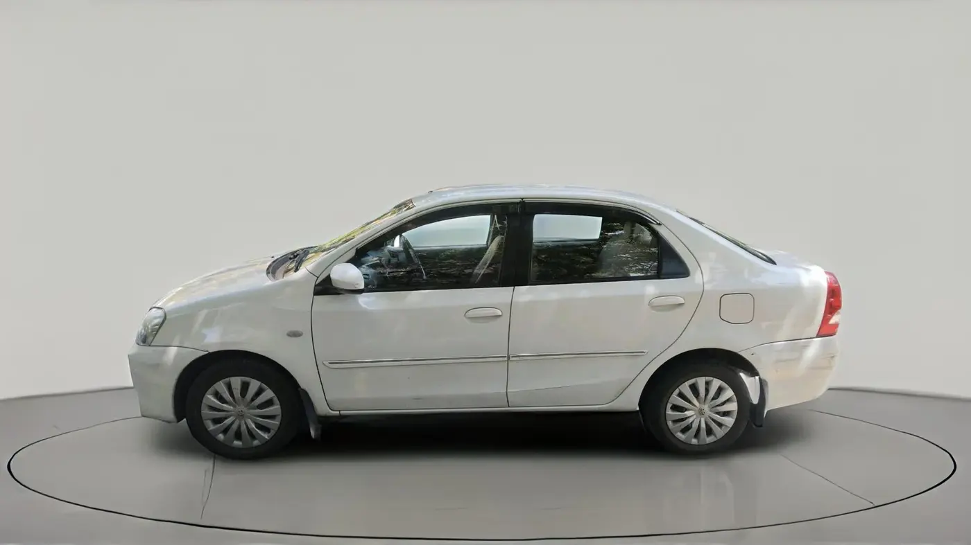 2013 Toyota Etios G, Petrol, Manual, 85,594 km, exterior