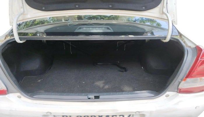 2013 Toyota Etios G, Petrol, Manual, 85,594 km, exterior