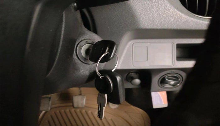 2013 Toyota Etios G, Petrol, Manual, 85,594 km, interior