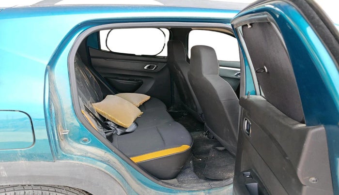 2024 Renault Kwid CLIMBER MT 1.0, Petrol, Manual, 4,195 km, interior