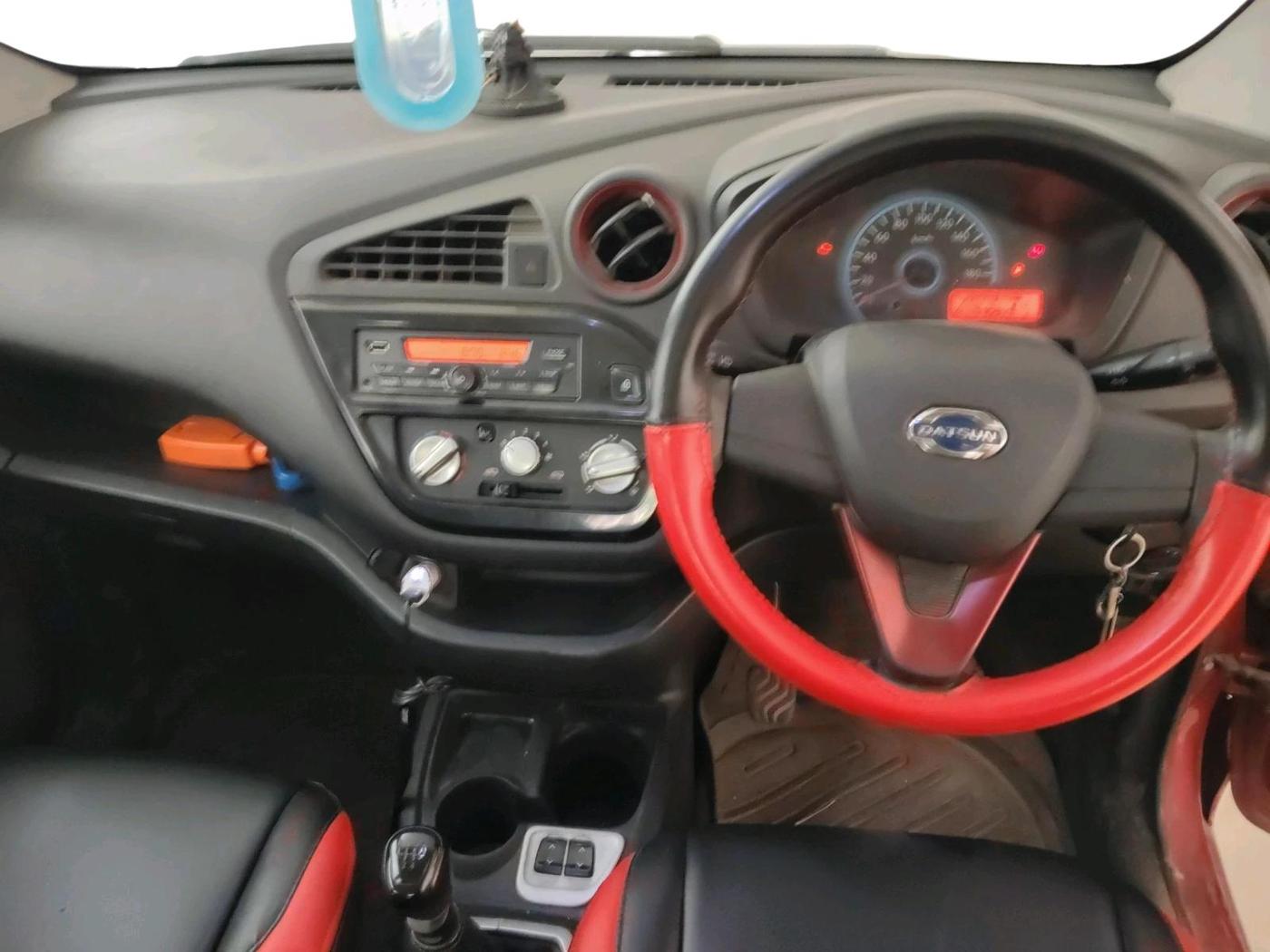 2018 Datsun Redi Go T(O) 1.0L LIMITED EDITION, Petrol, Manual, 77,094 km, interior