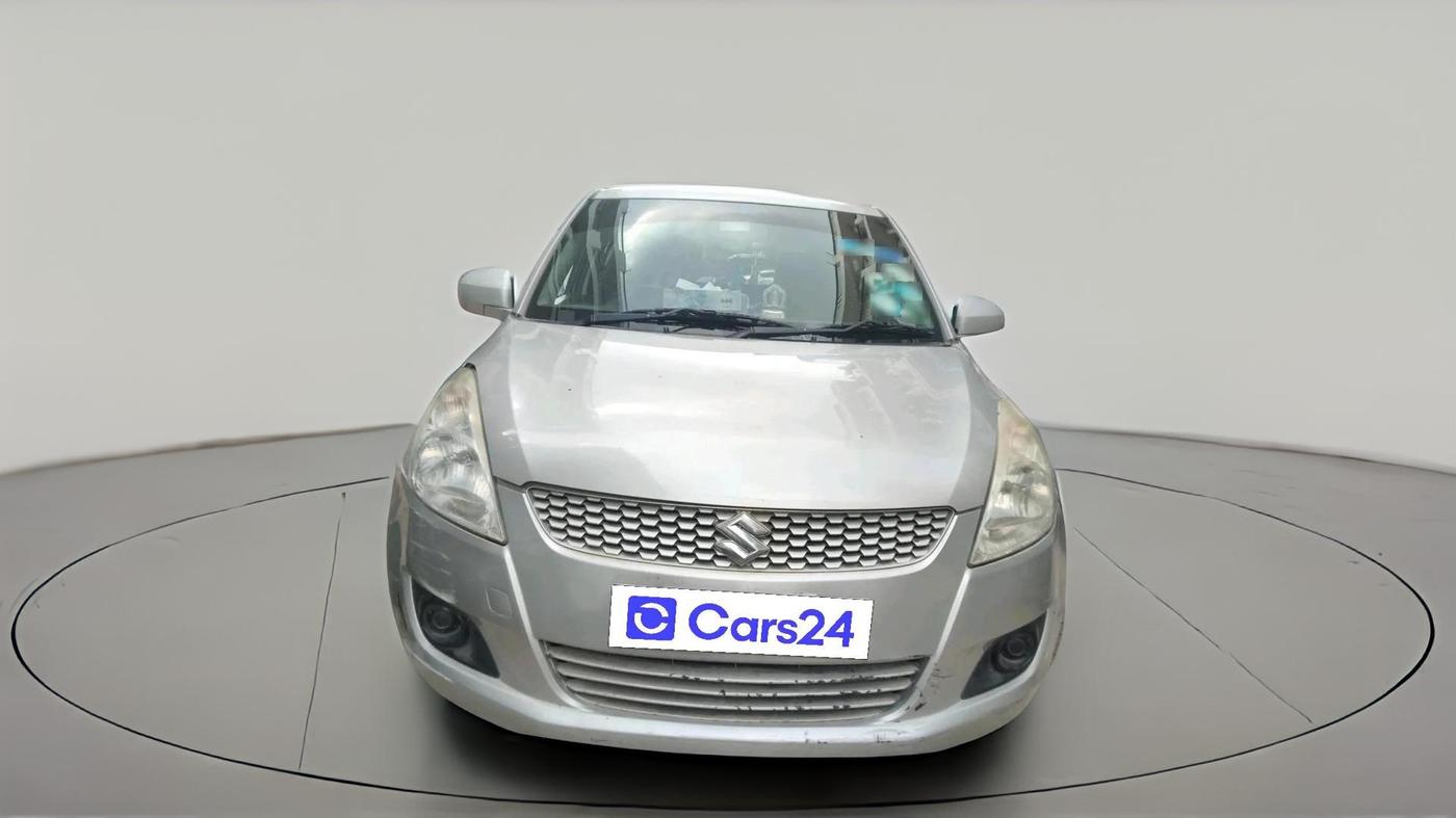 2011 Maruti Swift LXI, CNG, Manual, 82,660 km, exterior