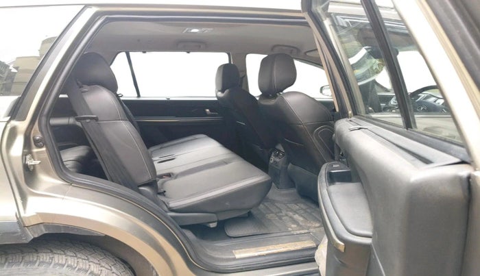 2018 Tata Hexa XTA 4X2 6 STR, Diesel, Automatic, 78,734 km, interior