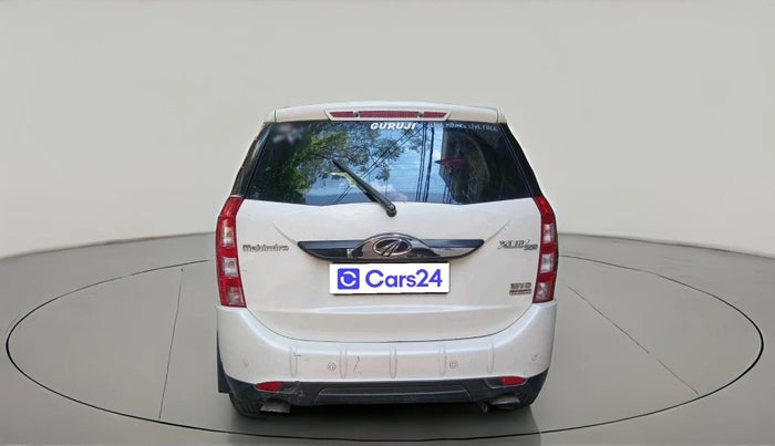 2017 Mahindra XUV500 W10 AT, Diesel, Automatic, 1,17,312 km, exterior