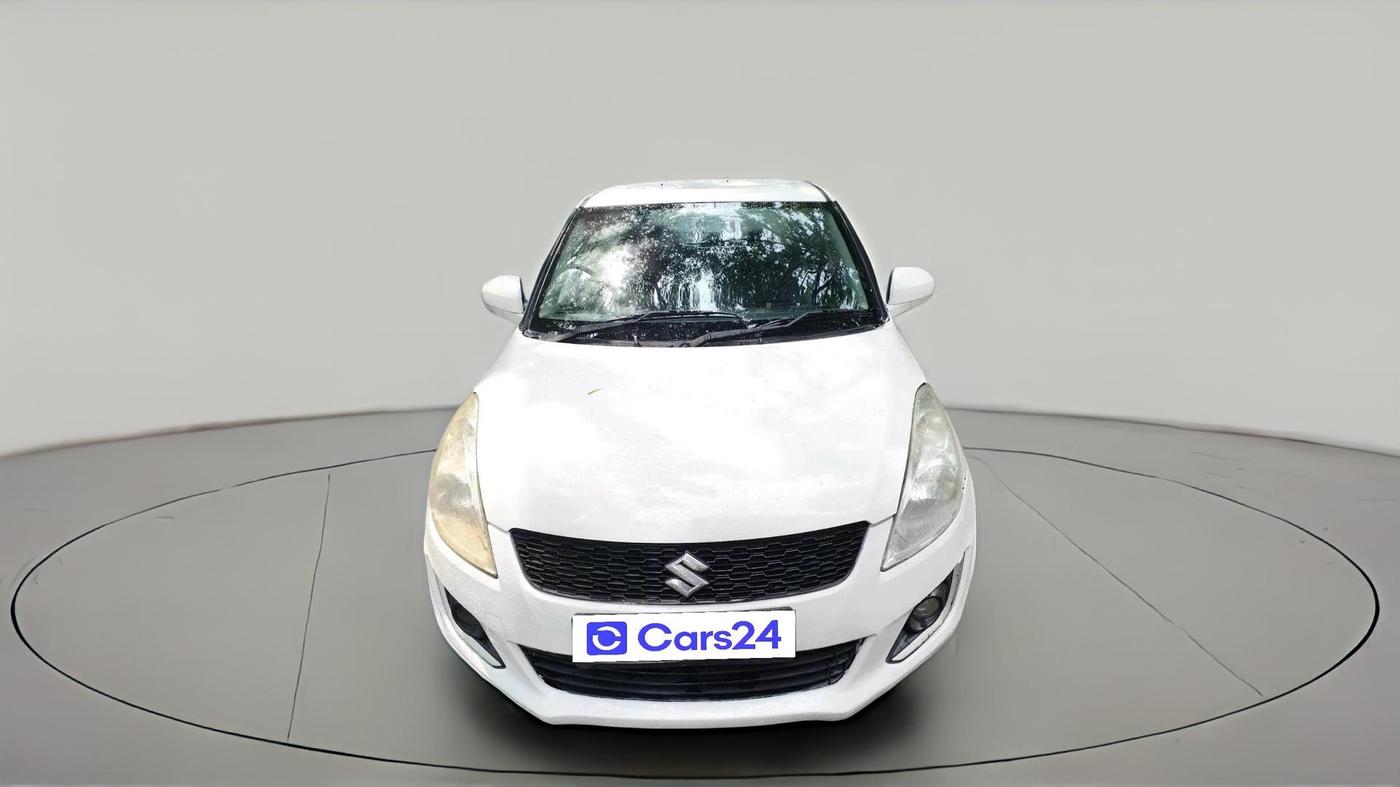 2017 Maruti Swift LXI (O), CNG, Manual, 69,027 km, exterior