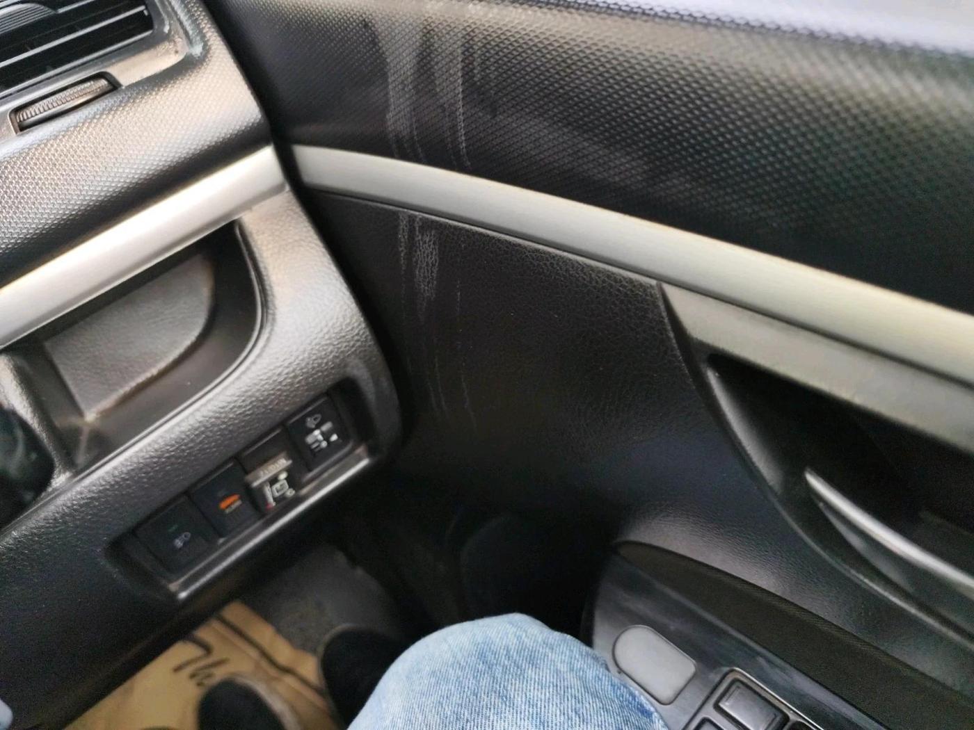 2017 Maruti Swift LXI (O), CNG, Manual, 69,027 km, interior