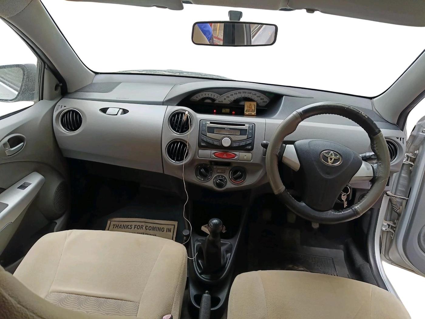 2011 Toyota Etios V, Petrol, Manual, 34,896 km, interior